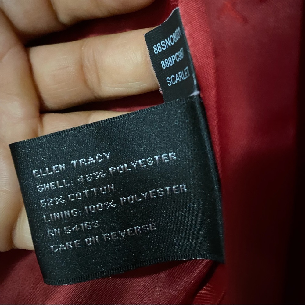 Ellen Tracy Red Adjustable Jacket With Pockets, Z… - image 4